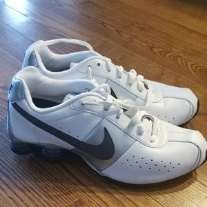 leather nike shox